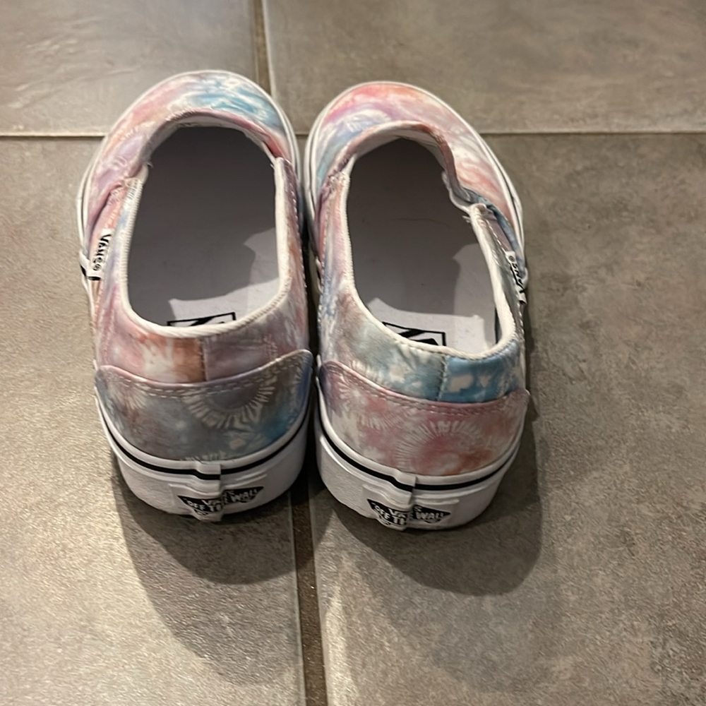 Women’s 6.5 Vans - Picture 4 of 5